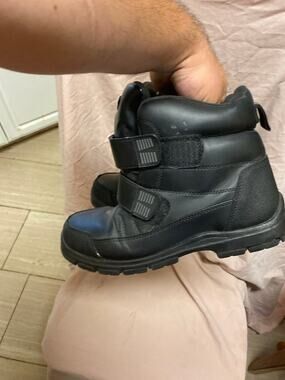Northwest Territory Men's Thermolite Black Ankle Boots Size 9 Hook & Loop